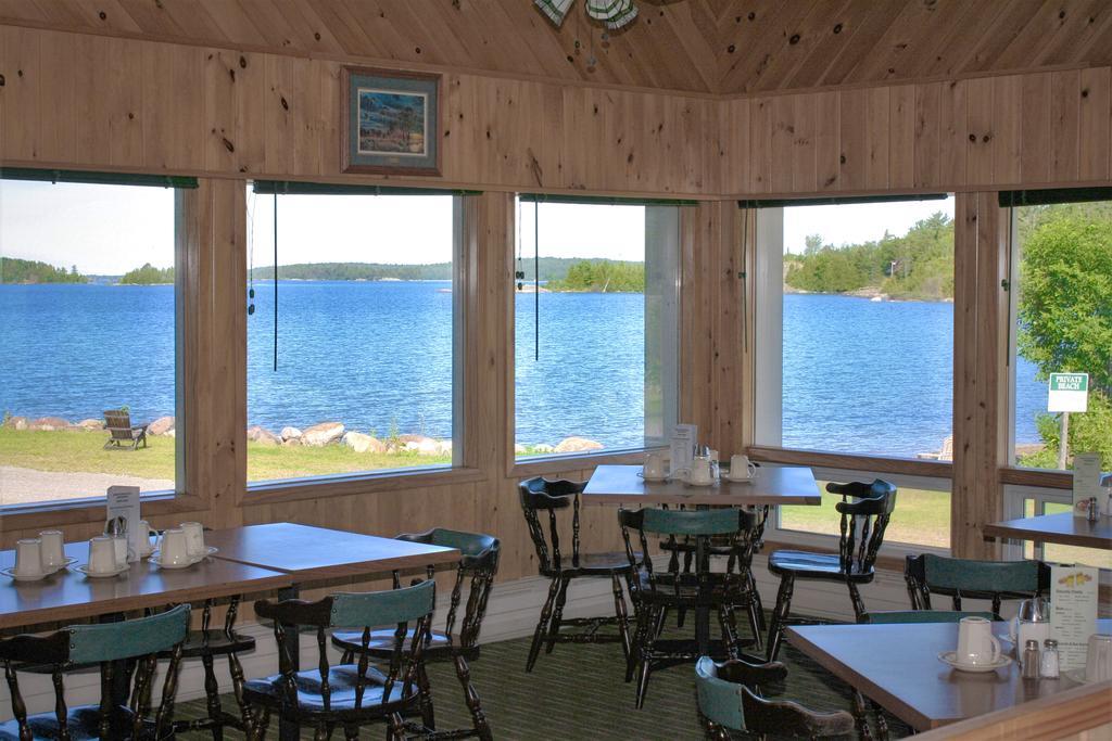 Thessalon Carolyn Beach Inn المظهر الخارجي الصورة